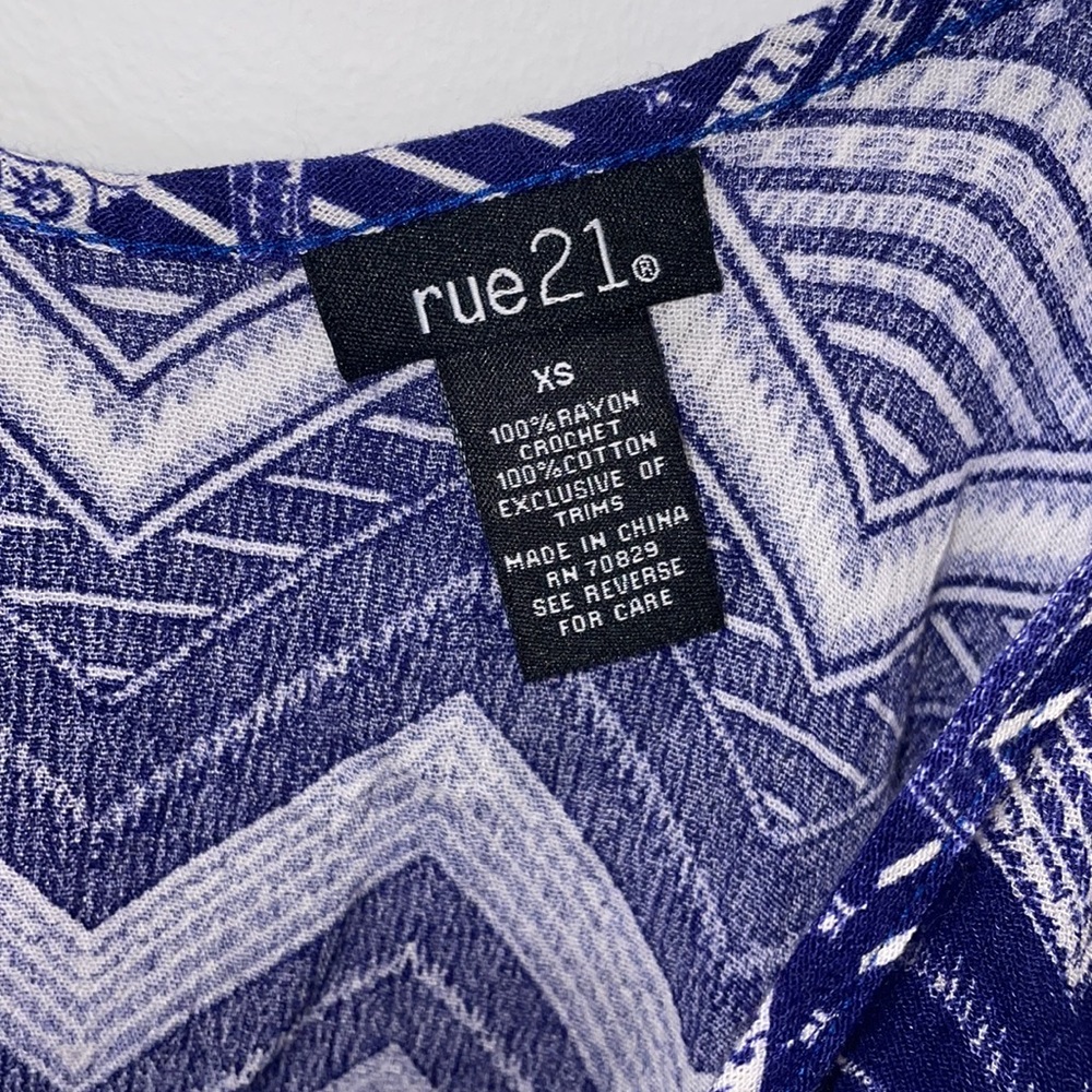🔴4/$16: Rue21 Top - Picture 4 of 5